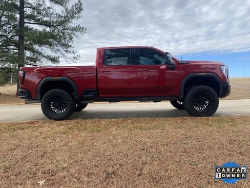Used 2025 GMC Sierra 2500 AT4X image 14