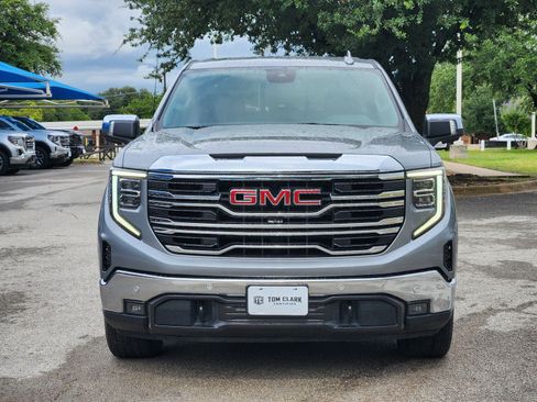 Used 2024 GMC Sierra 1500 SLT w/ SLT Premium Plus Package RWD image 31