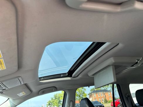 Used 2022 Honda Pilot Touring image 31