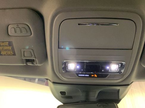 Used 2022 Lincoln Corsair AWD w/ Equipment Group 101A image 44