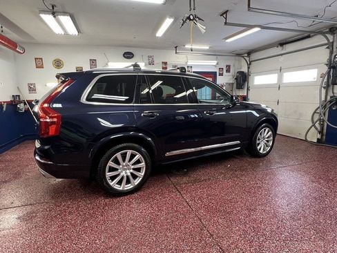 Used 2016 Volvo XC90 T6 Inscription w/ Vision Package image 3