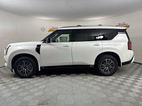 New 2026 Nissan Armada SL w/ Convenience Package image 2