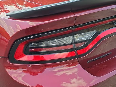 Used 2023 Dodge Charger SXT w/ Blacktop Package RWD image 31