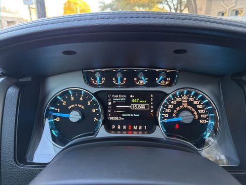 Used 2013 Ford F150 Platinum image 33