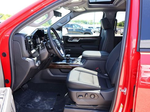 New 2026 GMC Sierra 1500 Elevation w/ Elevation Premium Package AWD/4WD image 6