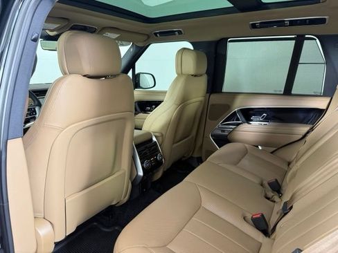 Used 2026 Land Rover Range Rover SE AWD/4WD image 21