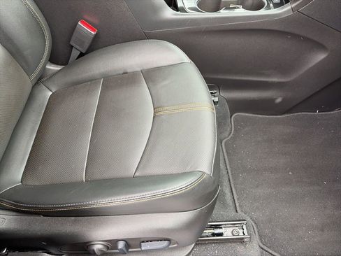 Certified 2023 Chevrolet Equinox Premier image 27