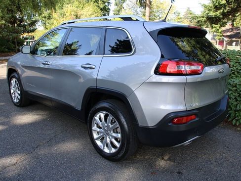 Used 2014 Jeep Cherokee Limited image 4