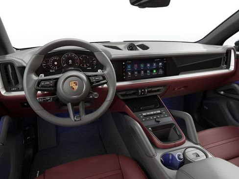 Certified 2026 Porsche Cayenne AWD/4WD image 10
