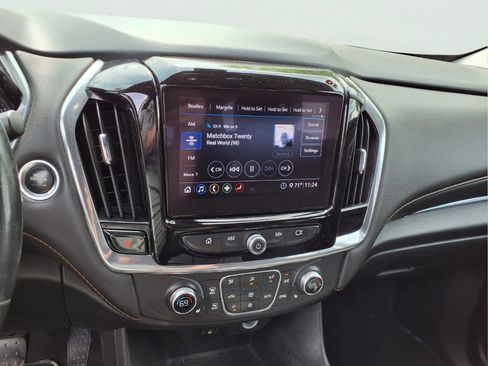 Used 2020 Chevrolet Traverse LT AWD/4WD image 19