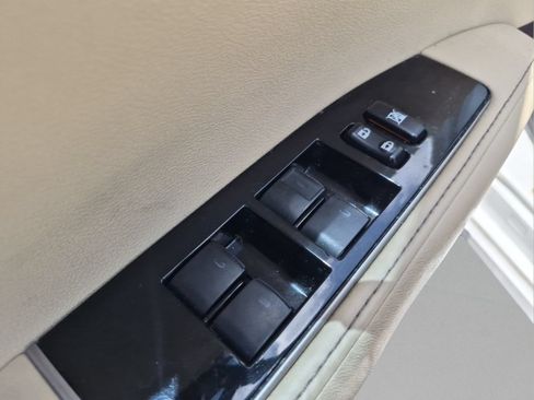 Used 2017 Lexus ES 350 FWD image 16