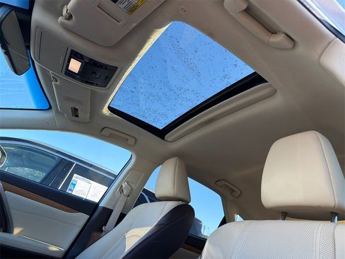 Used 2017 Lexus RX 350 FWD w/ Premium Package image 33