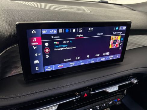 Used 2024 Alfa Romeo Tonale Ti image 32