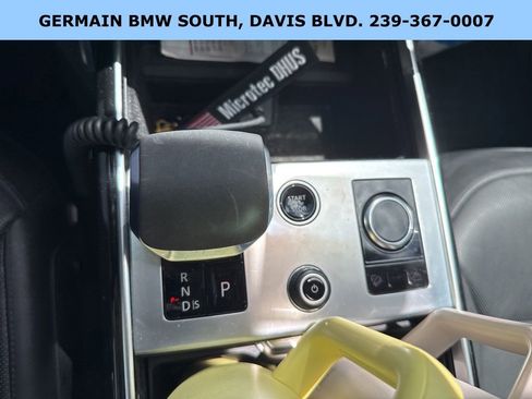 Used 2022 Land Rover Range Rover SE image 16