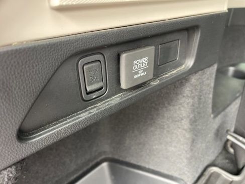 Used 2024 Acura MDX SH-AWD w/ Technology Package image 13