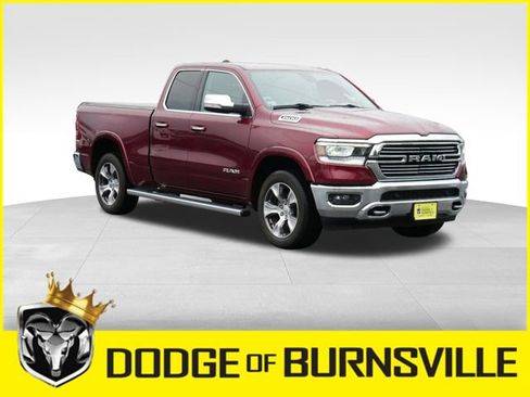 Used 2019 RAM 1500 Laramie AWD/4WD image 1