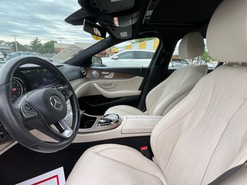 Used 2018 Mercedes-Benz E 300 4MATIC image 27