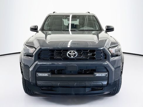 Used 2026 Toyota 4Runner TRD Off-Road AWD/4WD image 2