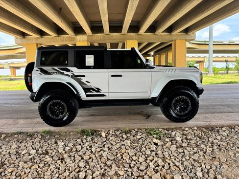 Used 2024 Ford Bronco Raptor AWD/4WD image 2