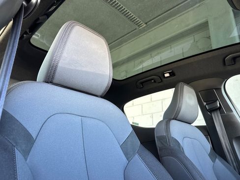 Used 2023 Polestar Polestar 2 w/ Pilot Pack image 17