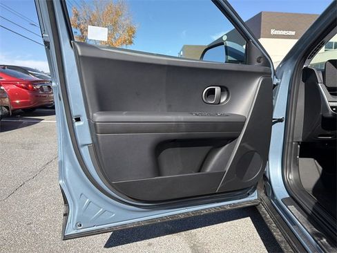 New 2026 Hyundai Ioniq 5 SEL image 10