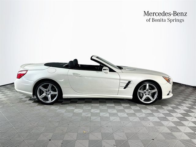 Used 2013 Mercedes-Benz SL 550 image 8