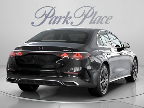 New 2026 Mercedes-Benz E 450 4MATIC Sedan image 16