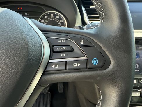 Certified 2025 INFINITI QX50 Luxe image 18