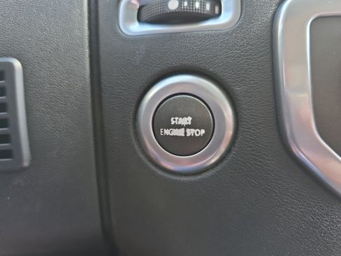 Used 2013 Land Rover LR4 HSE AWD/4WD image 24
