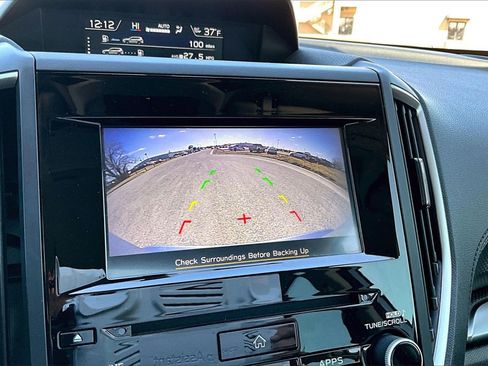 Used 2023 Subaru Forester Premium image 18