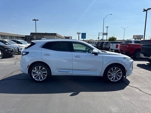 Used 2026 Buick Envision Avenir AWD/4WD image 2