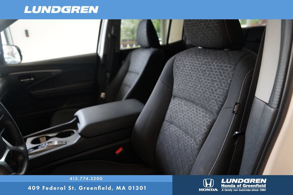Used 2024 Honda Ridgeline Sport image 13