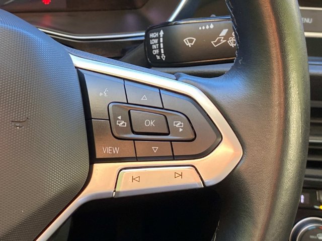 Used 2023 Volkswagen Jetta SE FWD image 19
