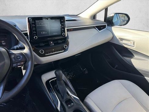 Certified 2020 Toyota Corolla LE image 16