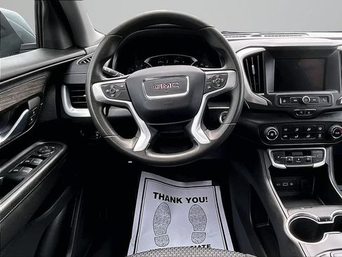 Used 2023 GMC Terrain SLE FWD image 5