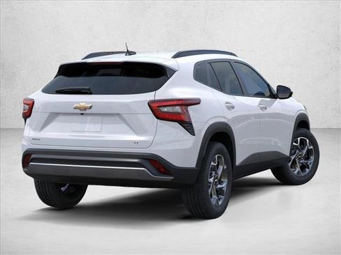 New 2026 Chevrolet Trax LT image 4