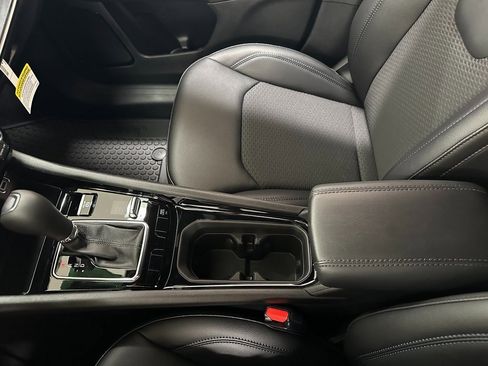 New 2026 Jeep Compass Latitude image 30