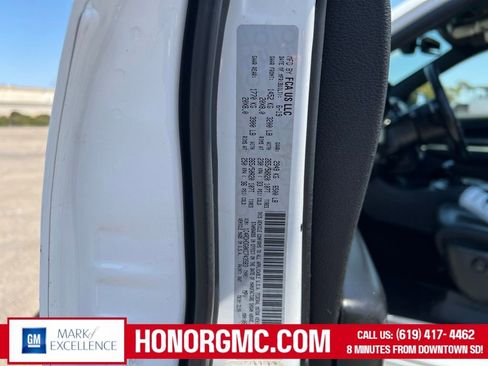 Used 2019 Dodge Durango GT RWD image 40