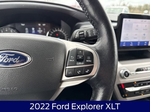 Used 2022 Ford Explorer XLT AWD/4WD image 22
