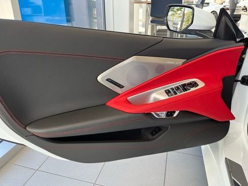 Used 2023 Chevrolet Corvette Stingray Preferred Conv w/ Z51 Performance Package RWD image 6