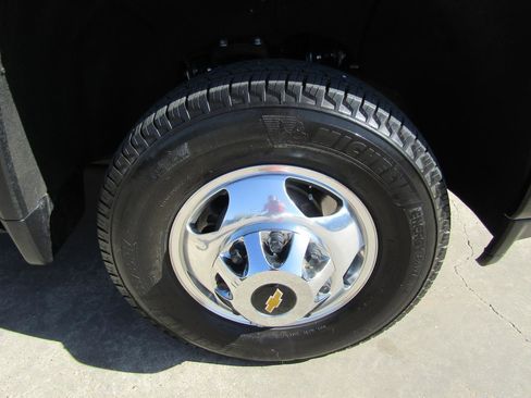 Used 2022 Chevrolet Silverado 3500 High Country AWD/4WD image 8