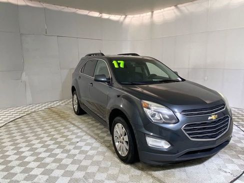 Used 2017 Chevrolet Equinox LT image 45