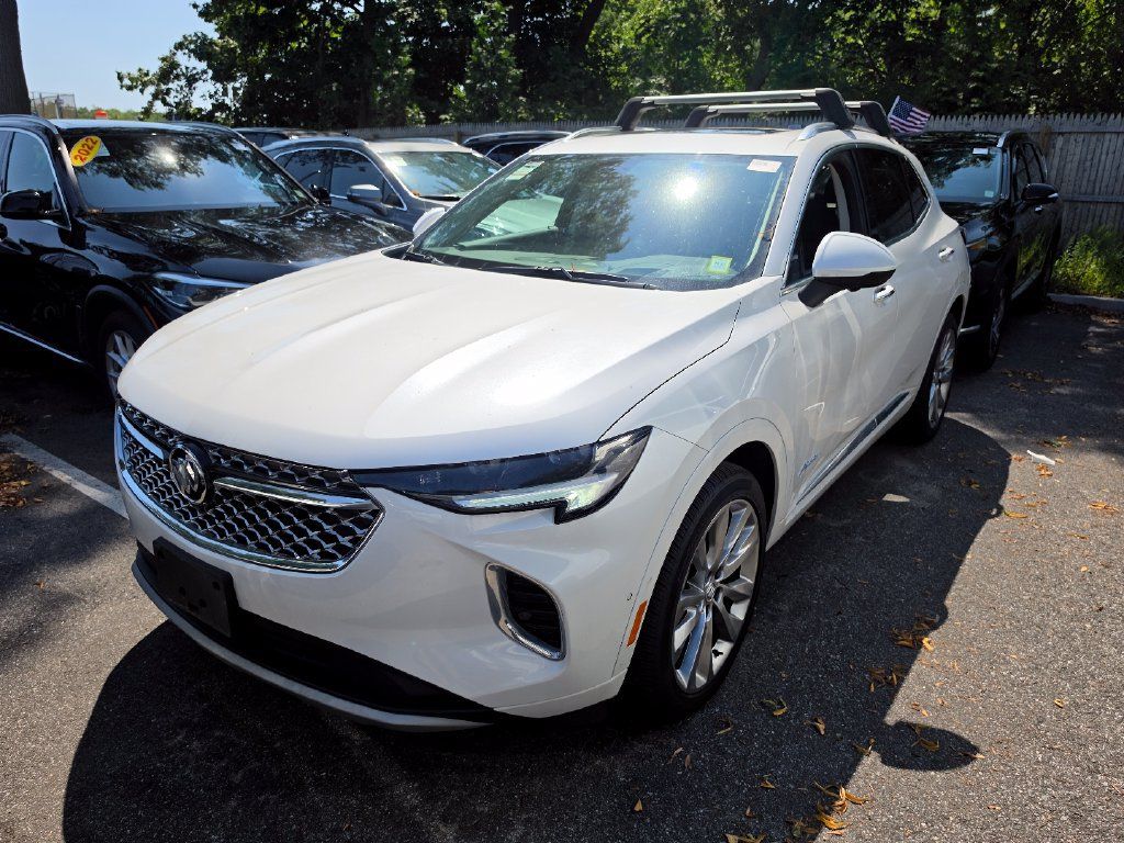 Used 2023 Buick Envision Avenir w/ Premium Seat Package AWD/4WD image 3