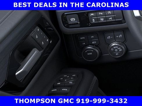 New 2026 GMC Yukon XL Denali w/ Sun & Power Step Package AWD/4WD image 22