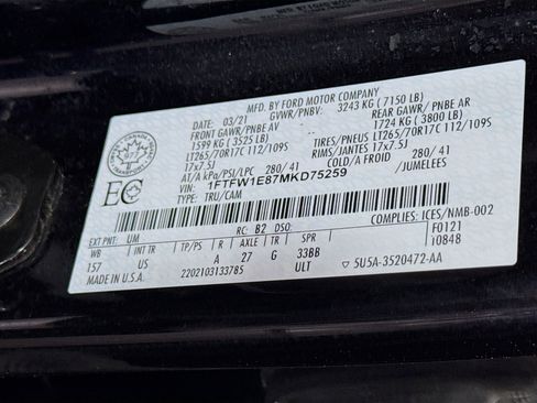 Used 2021 Ford F150 XLT image 38