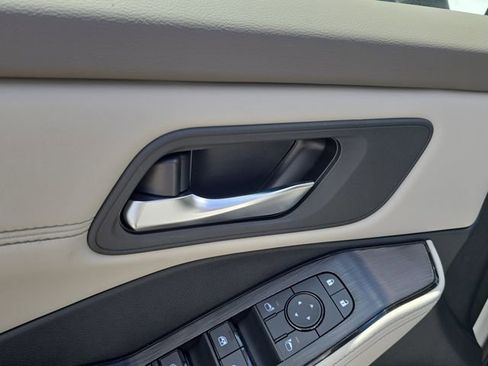 New 2026 Nissan Rogue SV FWD image 19