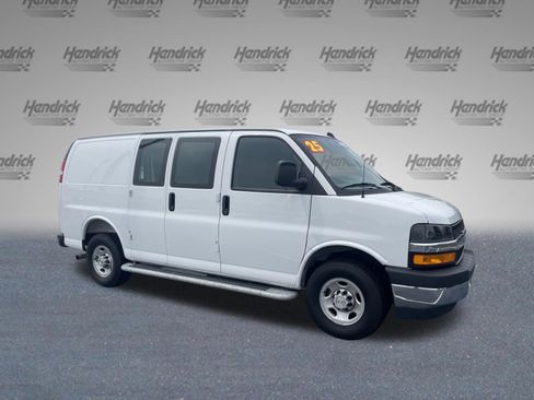 Used 2025 Chevrolet Express 2500 w/ Driver Convenience Package RWD image 2