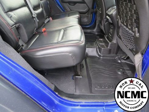 Used 2018 Jeep Wrangler Unlimited Rubicon image 57