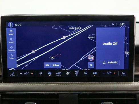 Used 2024 Lincoln Corsair Reserve w/ Equipment Group 201A image 17