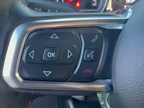 Used 2019 Jeep Wrangler Unlimited Rubicon AWD/4WD image 18